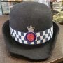 Женская шляпа полиции Британии